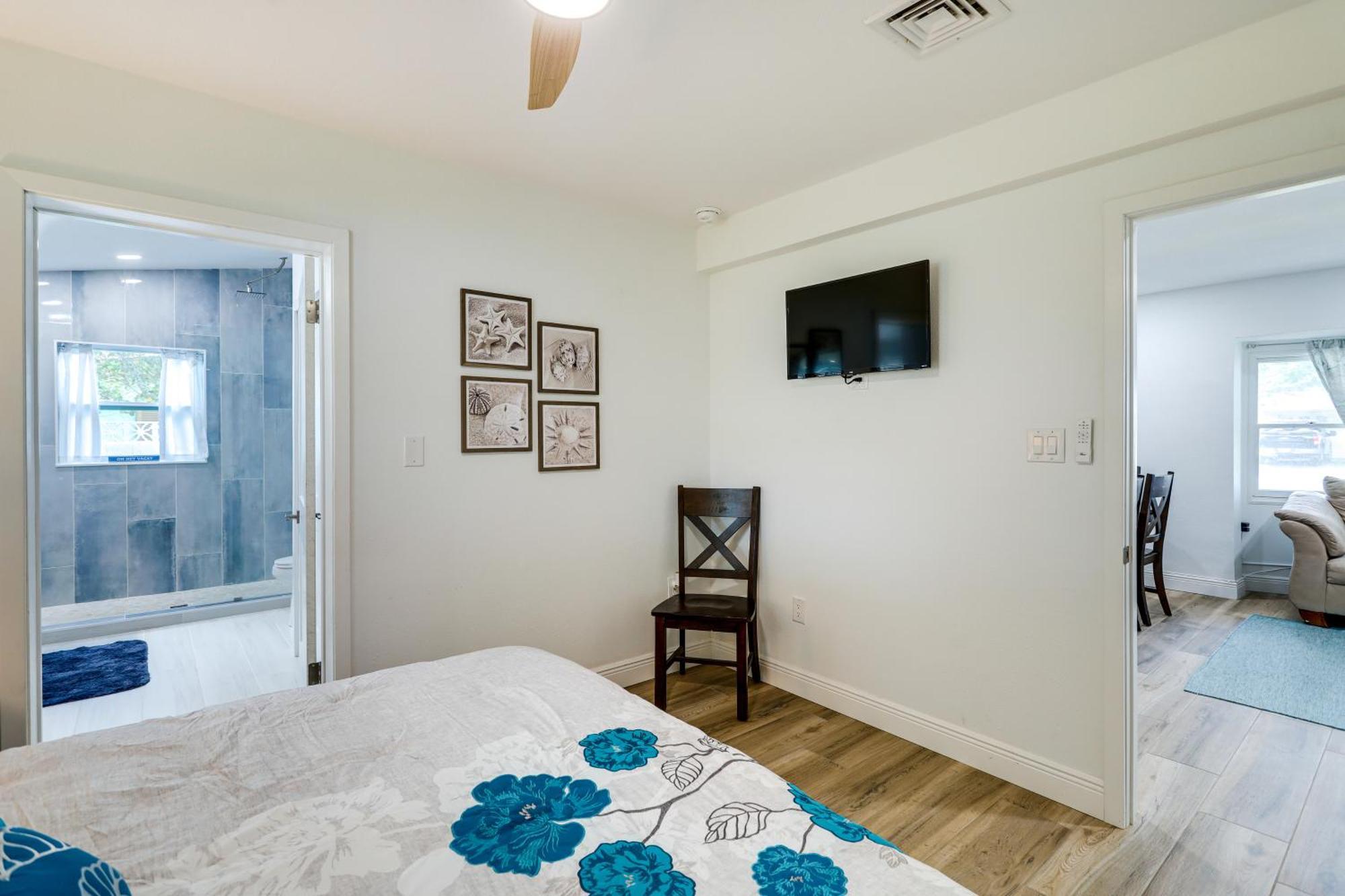 Pet-Friendly Cocoa Beach Home Walk To Beach! Exterior photo
